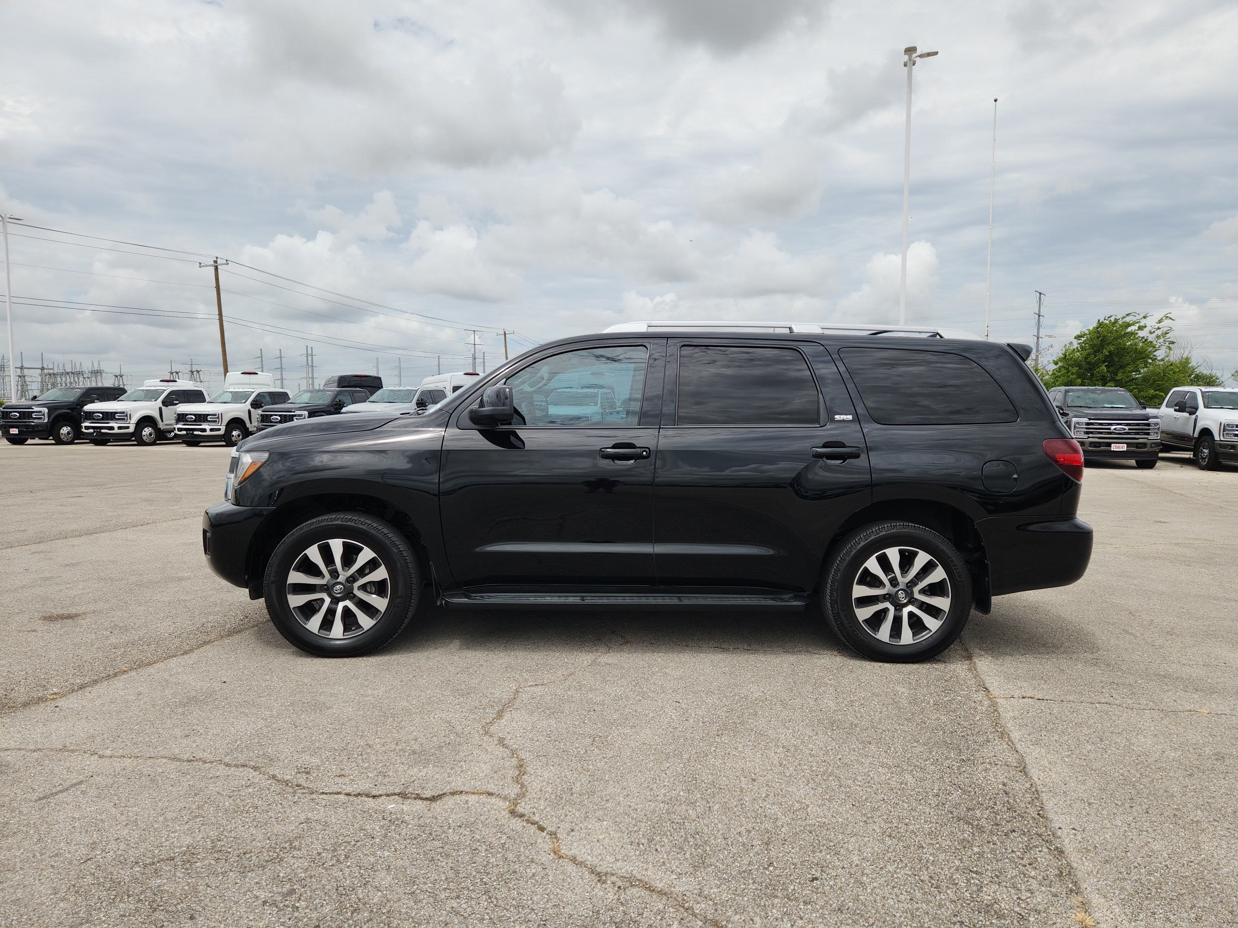 2018 Toyota Sequoia SR5