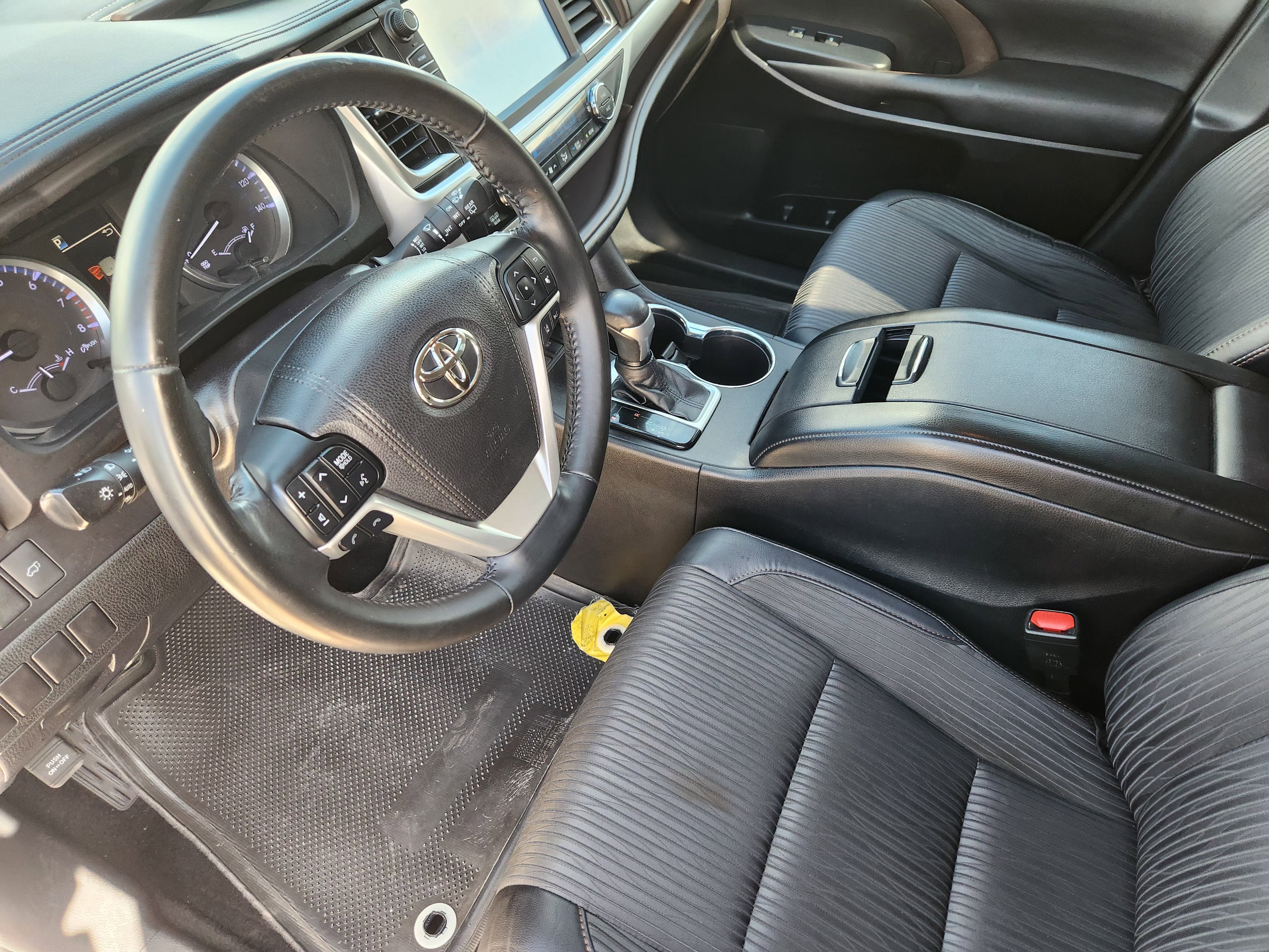 2018 Toyota Highlander LE
