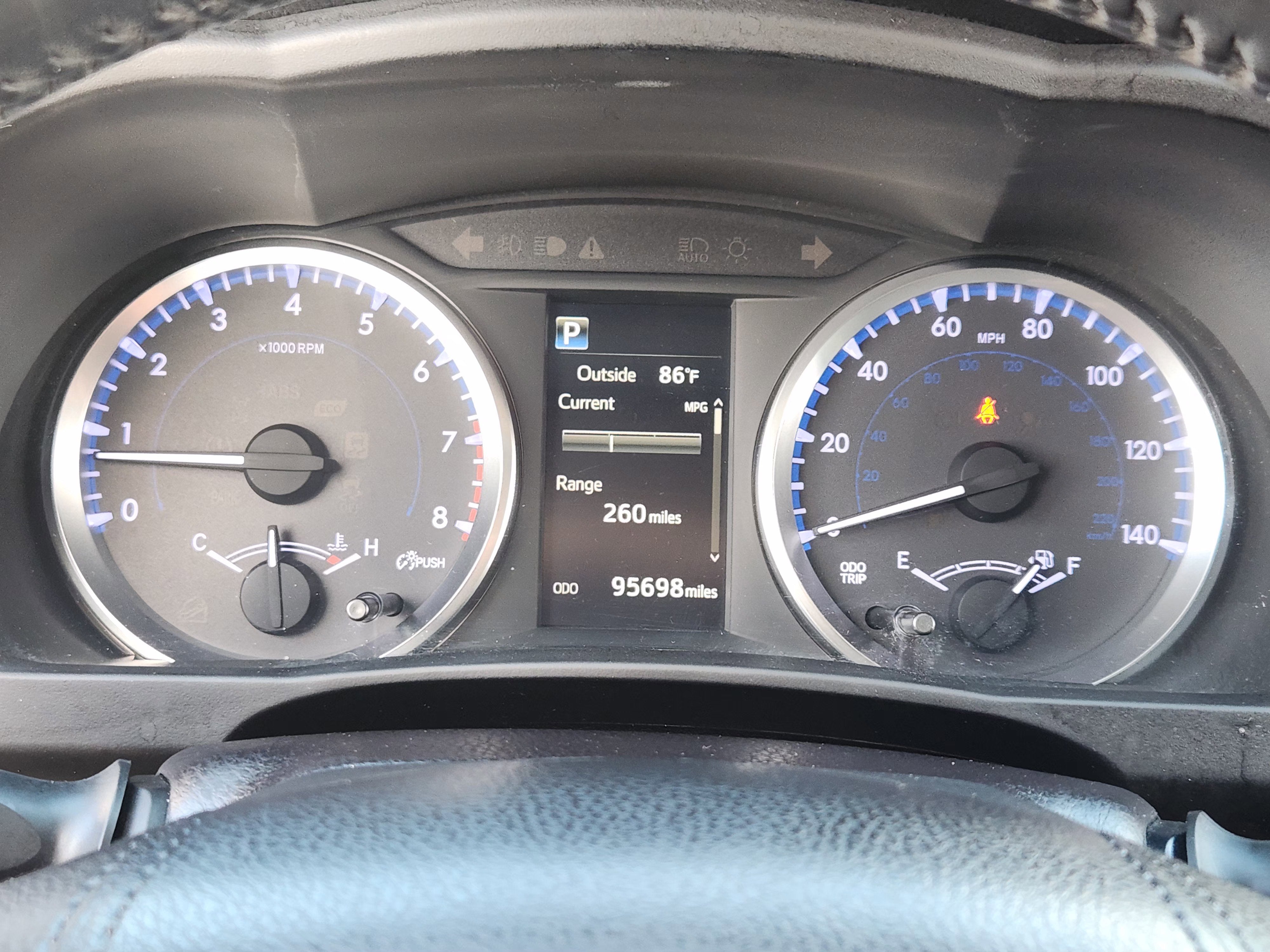 2018 Toyota Highlander LE