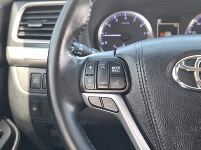 2018 Toyota Highlander LE