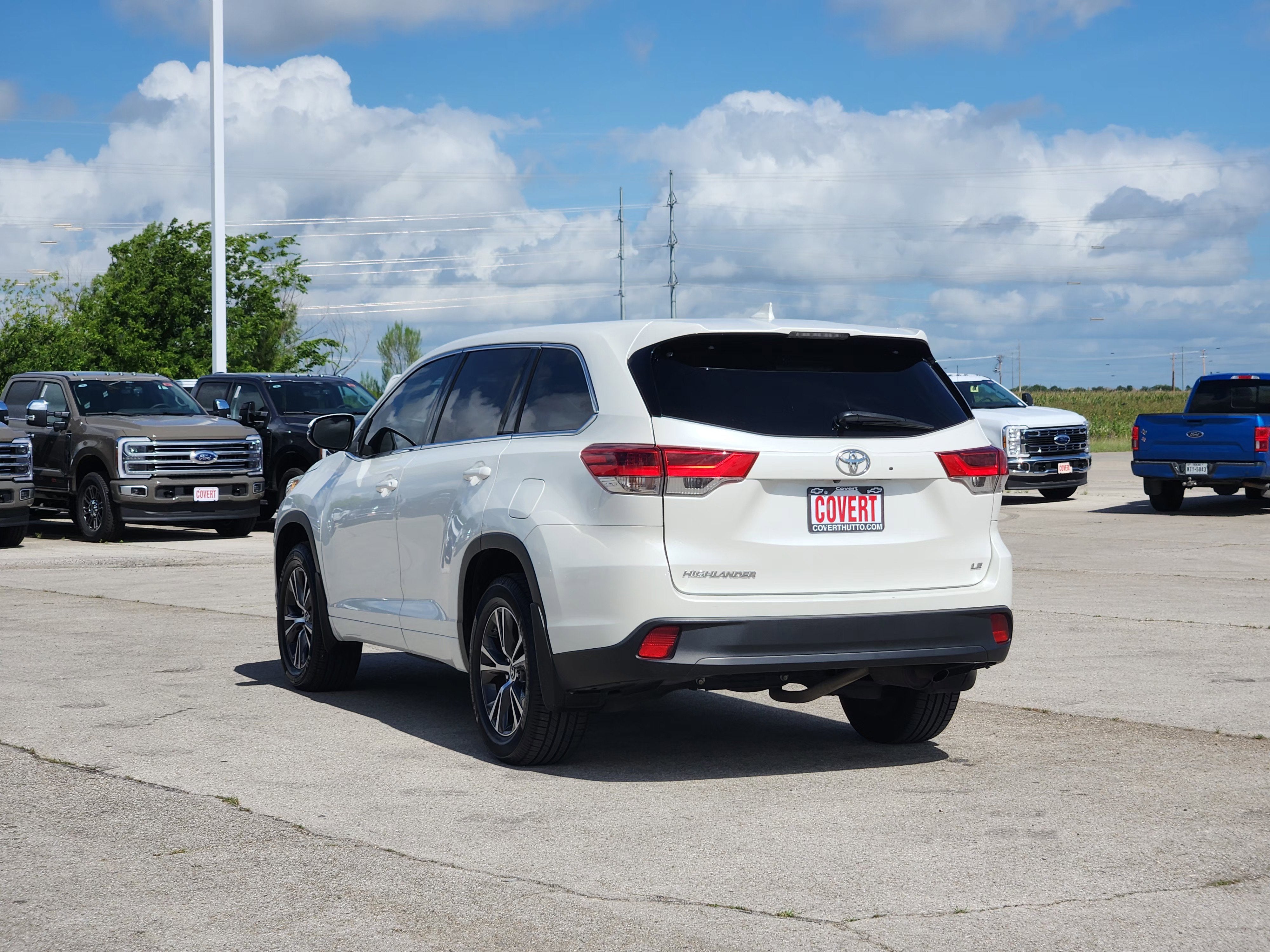 2018 Toyota Highlander LE