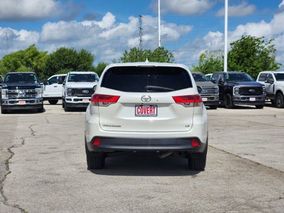 2018 Toyota Highlander LE