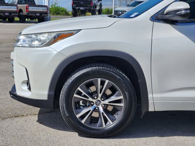2018 Toyota Highlander LE