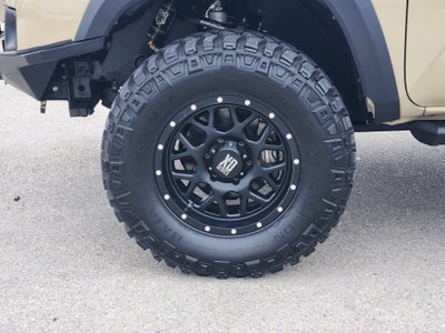 2017 Toyota Tacoma SR5