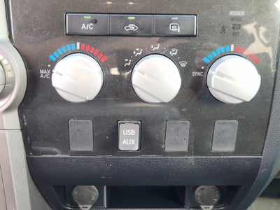2013 Toyota Tundra 4WD Truck DB 4WD V8 5.7 SR5