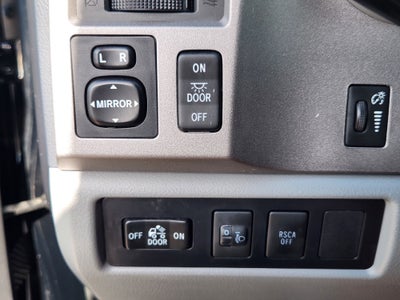 2013 Toyota Tundra 4WD Truck DB 4WD V8 5.7 SR5