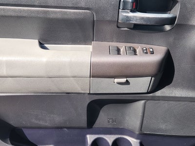 2013 Toyota Tundra 4WD Truck DB 4WD V8 5.7 SR5