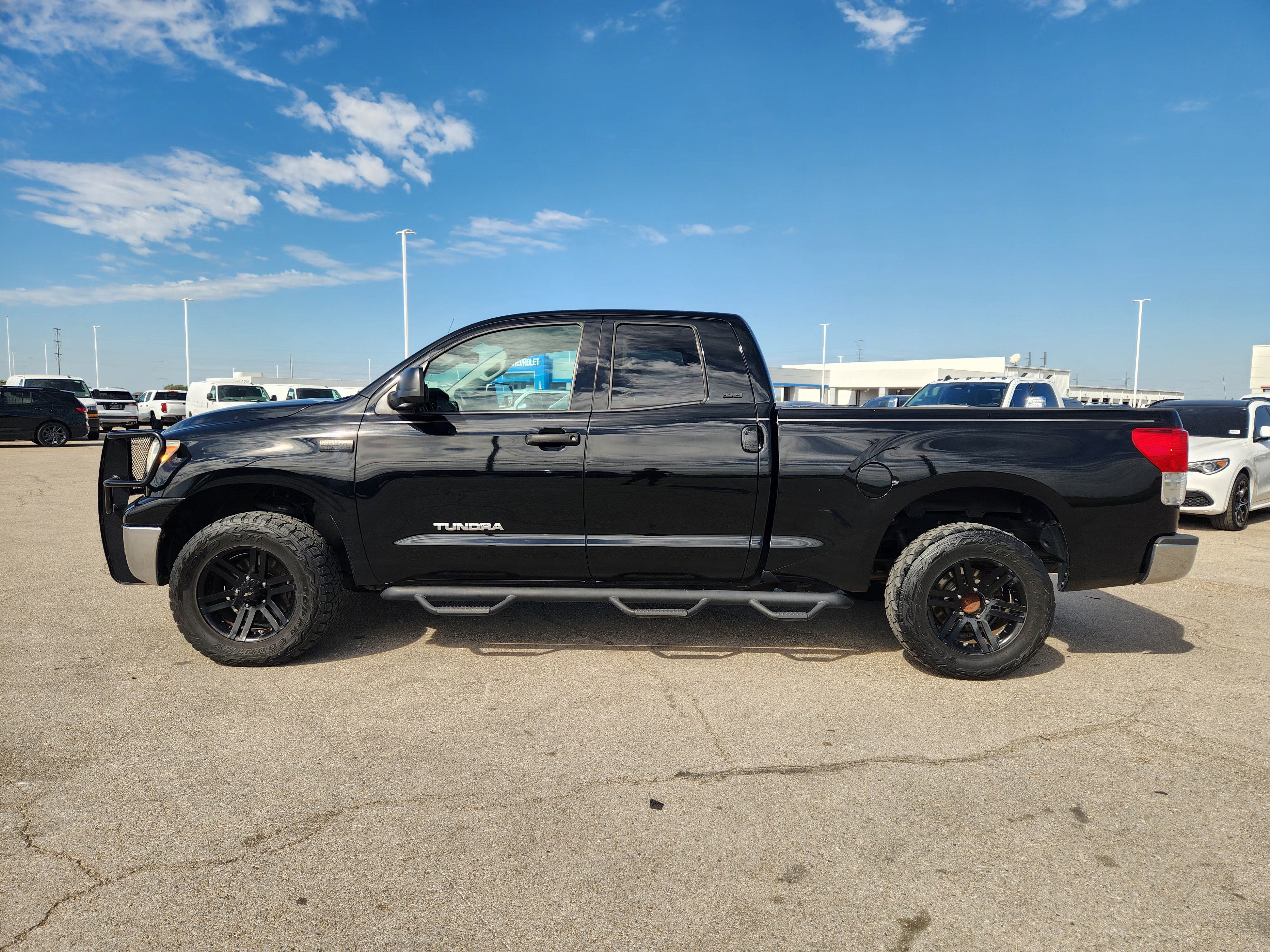 2013 Toyota Tundra 4WD Truck DB 4WD V8 5.7 SR5