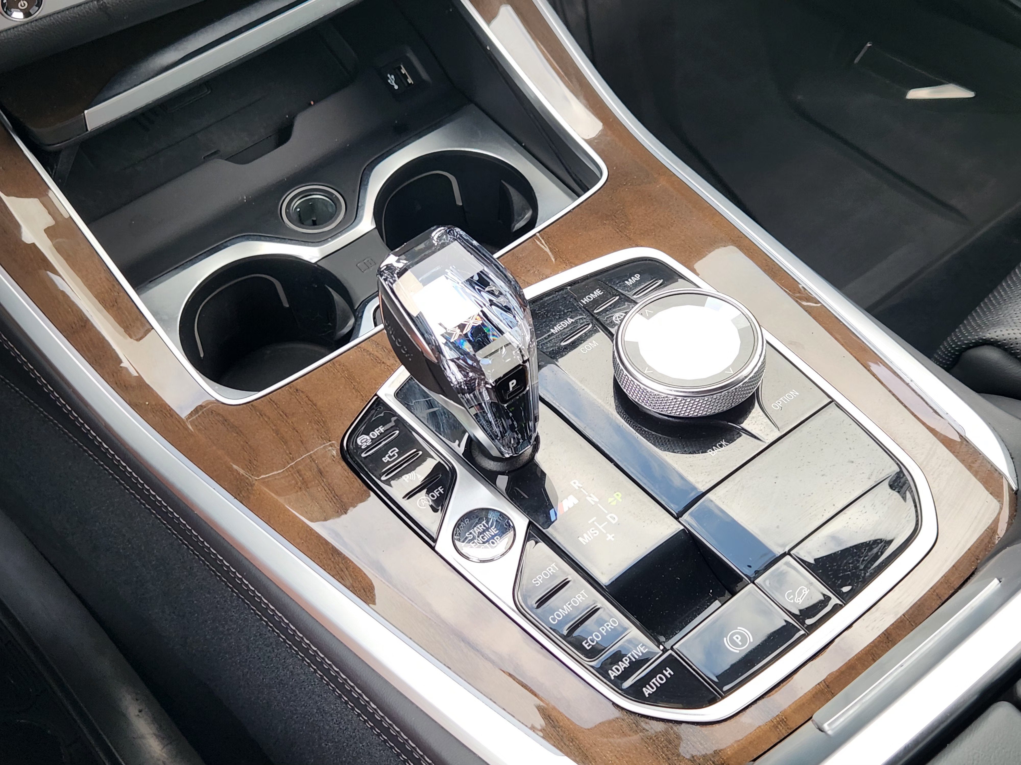 2020 BMW X5 M50i