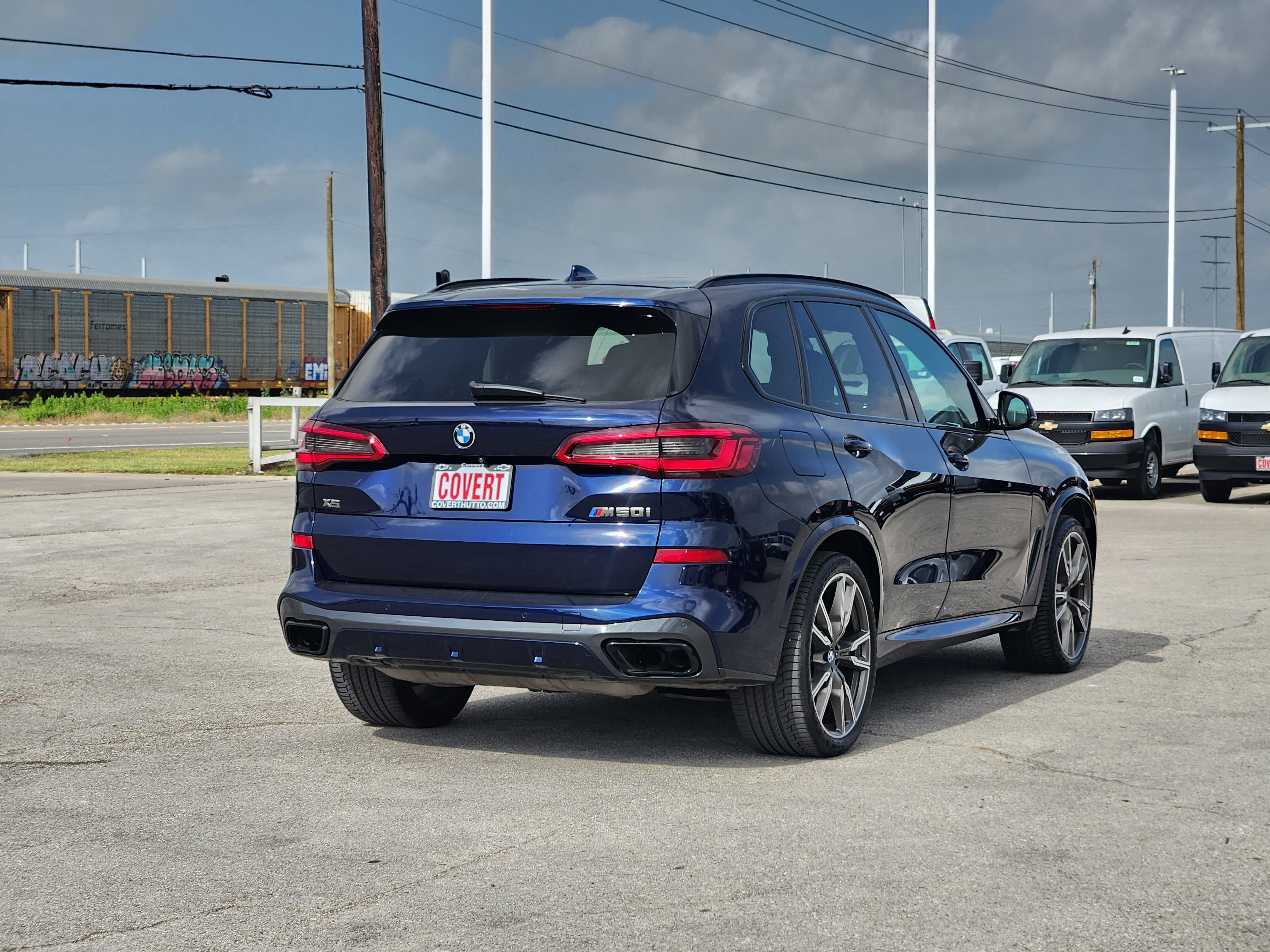 2020 BMW X5 M50i