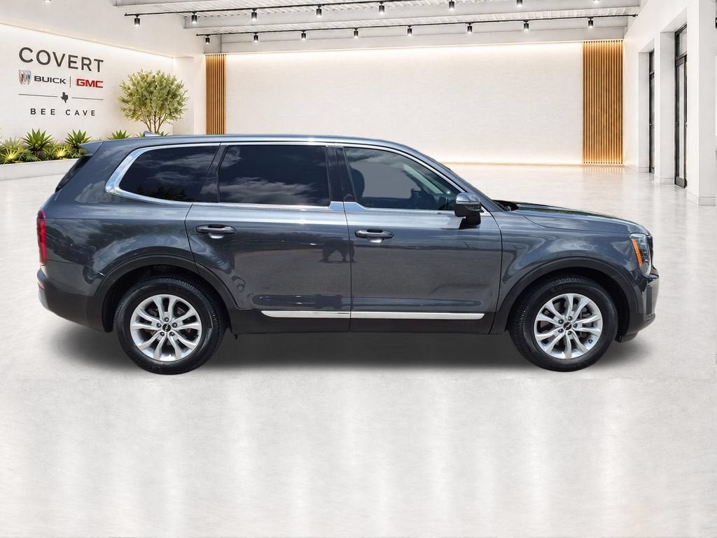 2022 Kia Telluride LX