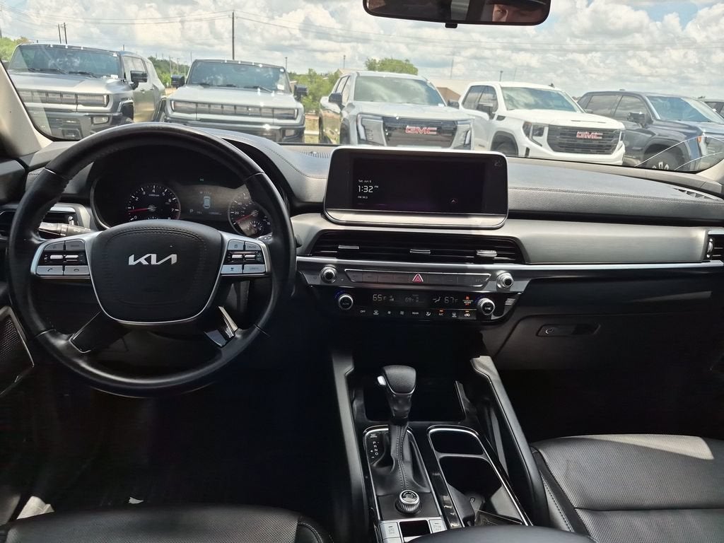 2022 Kia Telluride LX