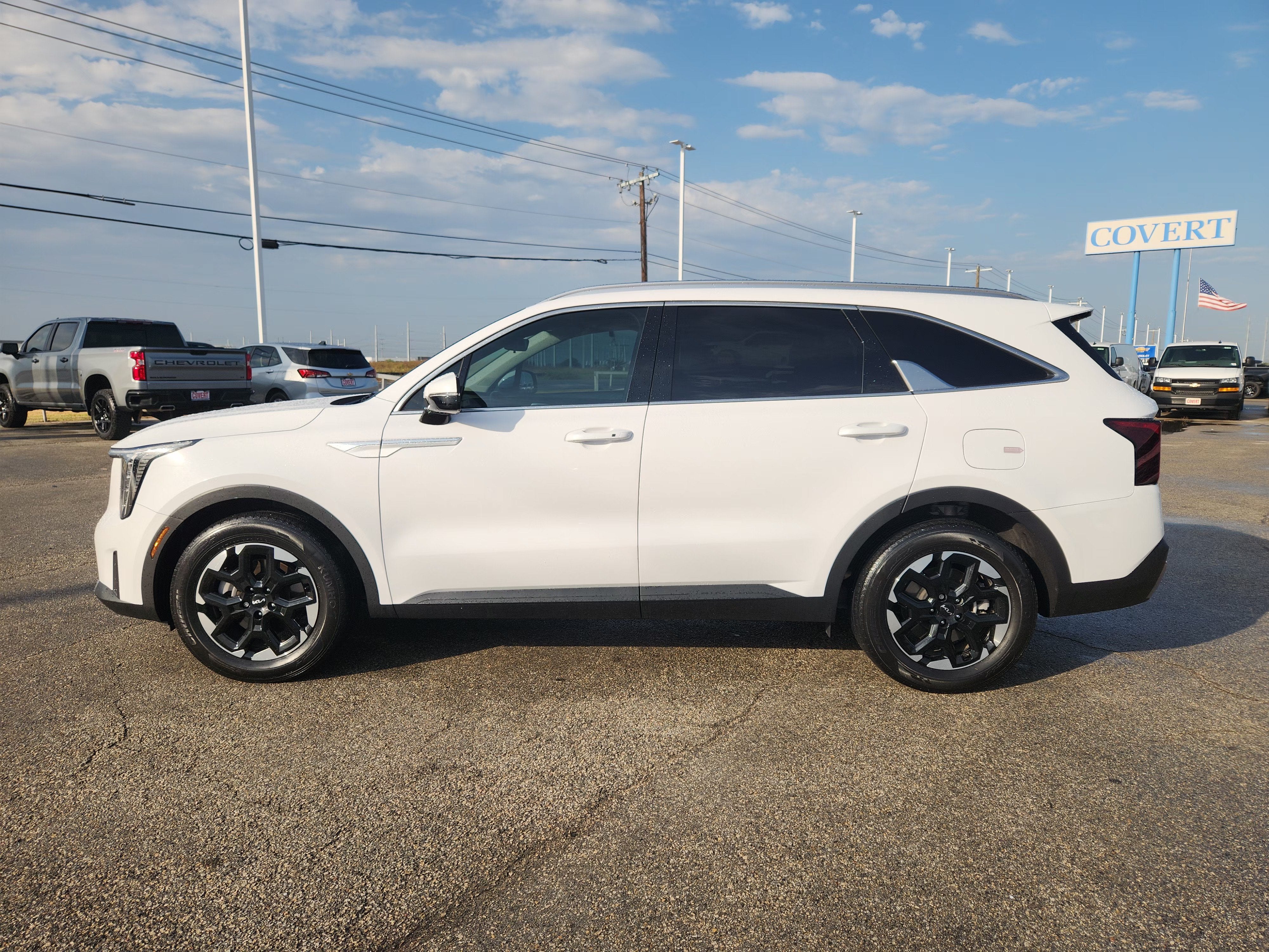 2025 Kia Sorento S