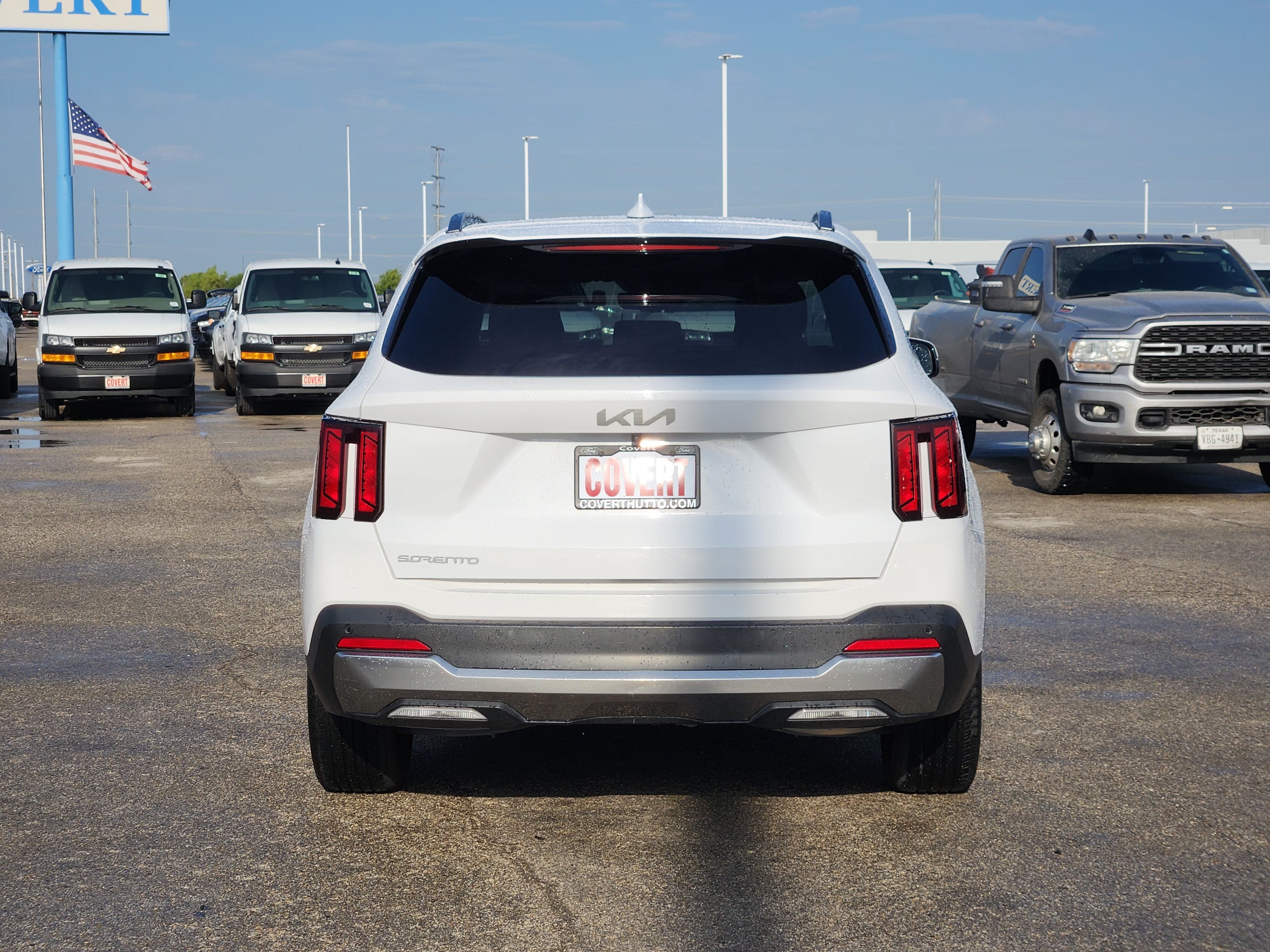 2025 Kia Sorento S