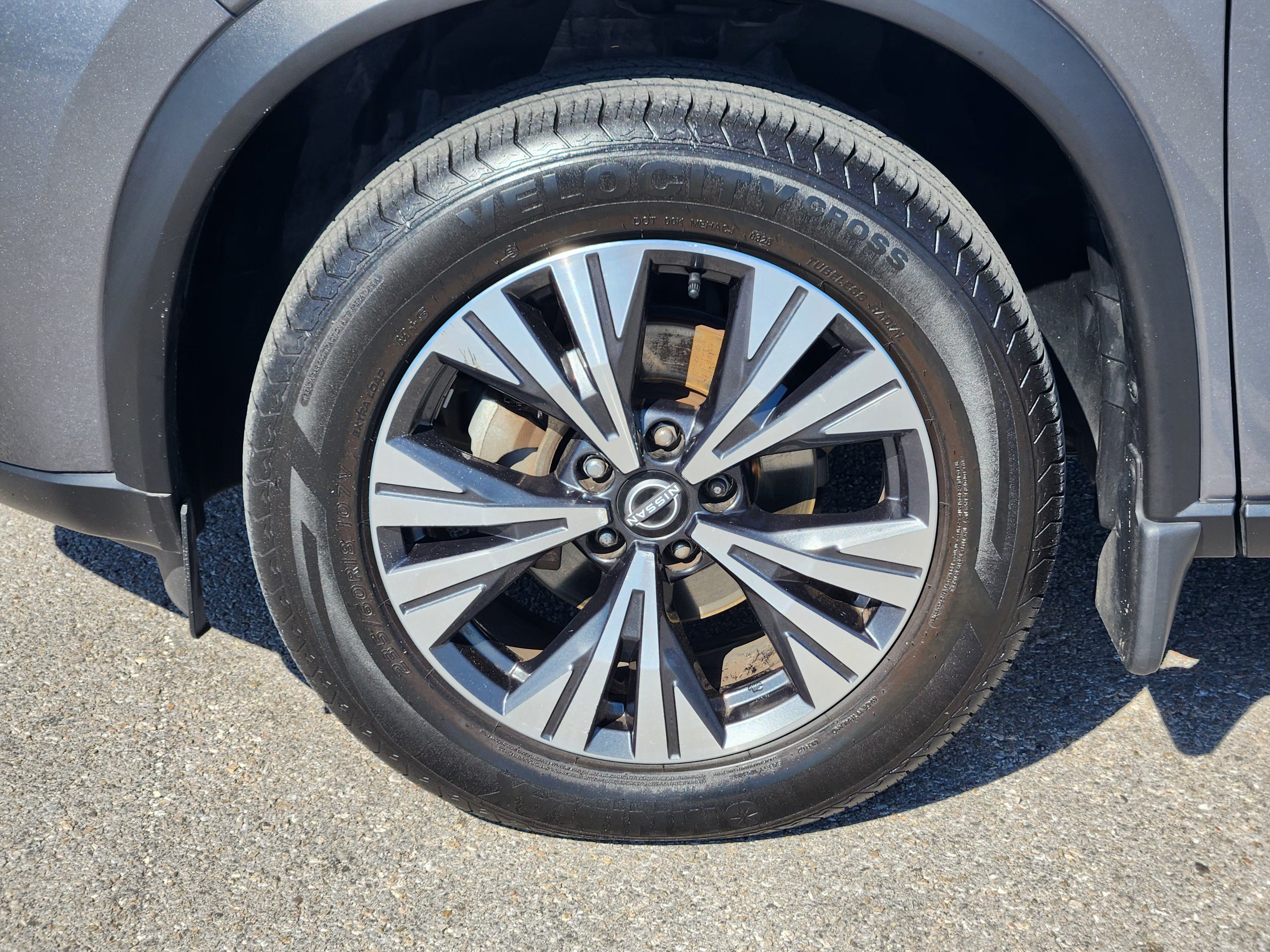 2023 Nissan Rogue SV FWD