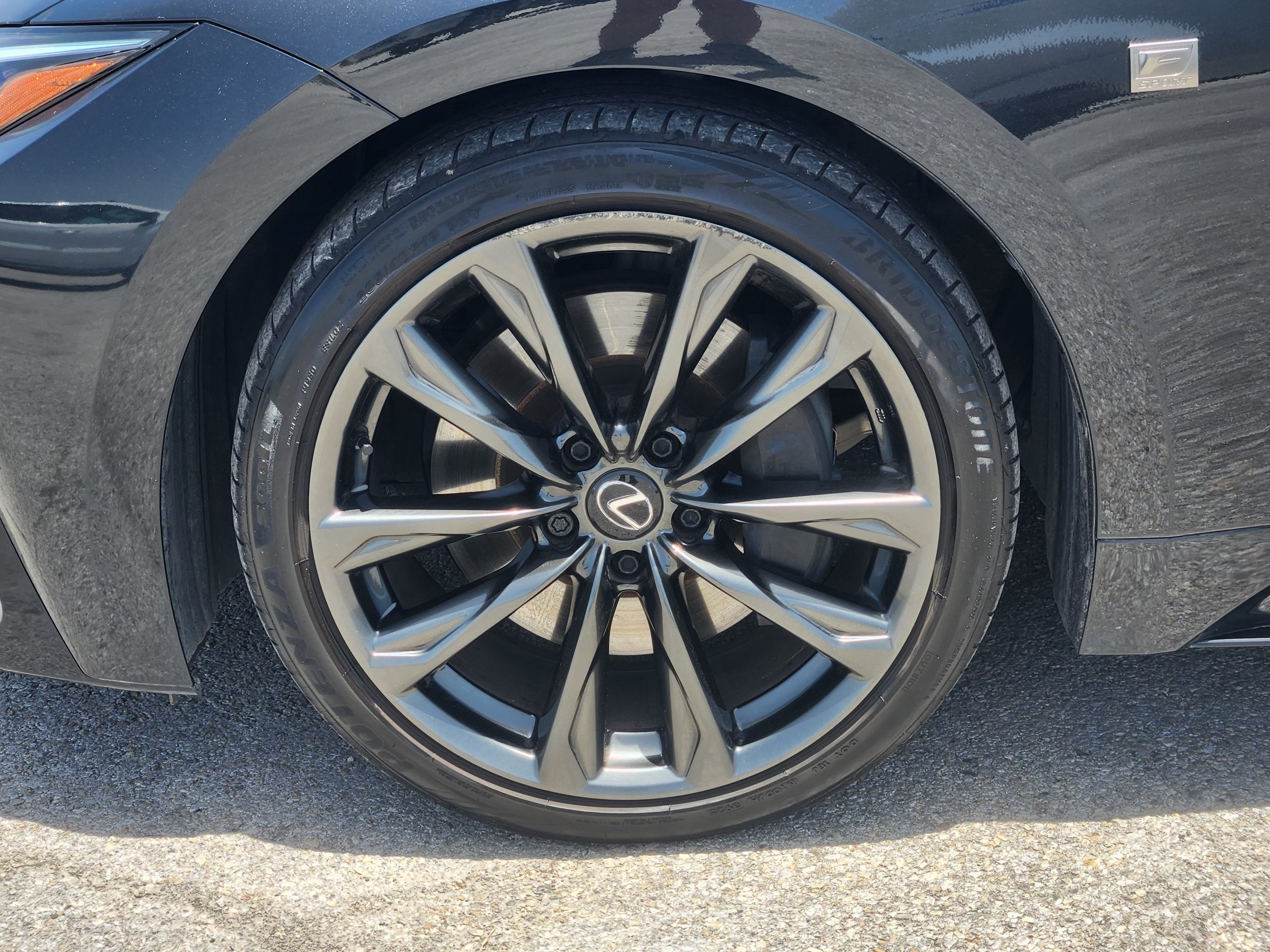2025 Lexus IS IS 350 F SPORT Design