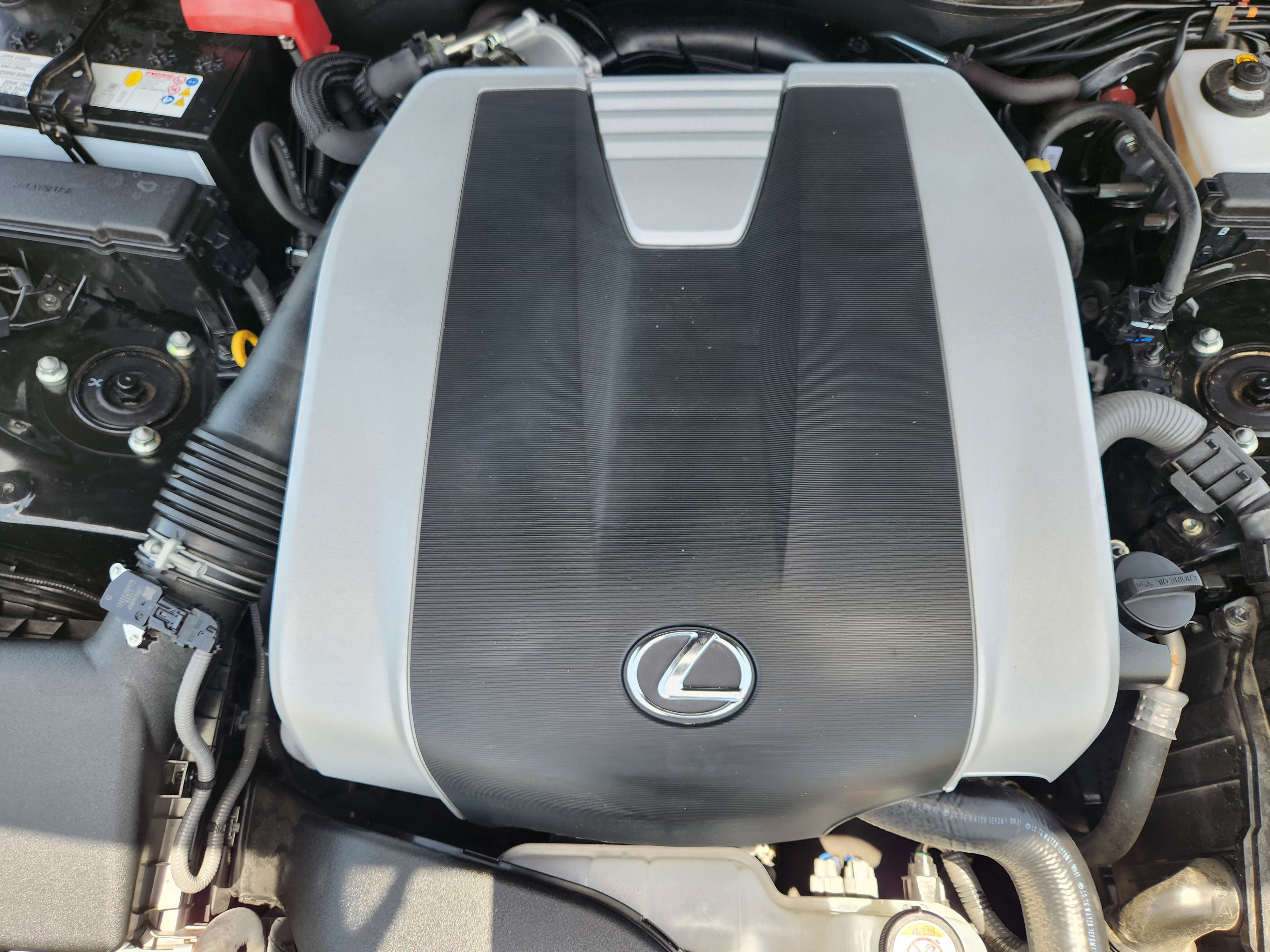 2025 Lexus IS IS 350 F SPORT Design
