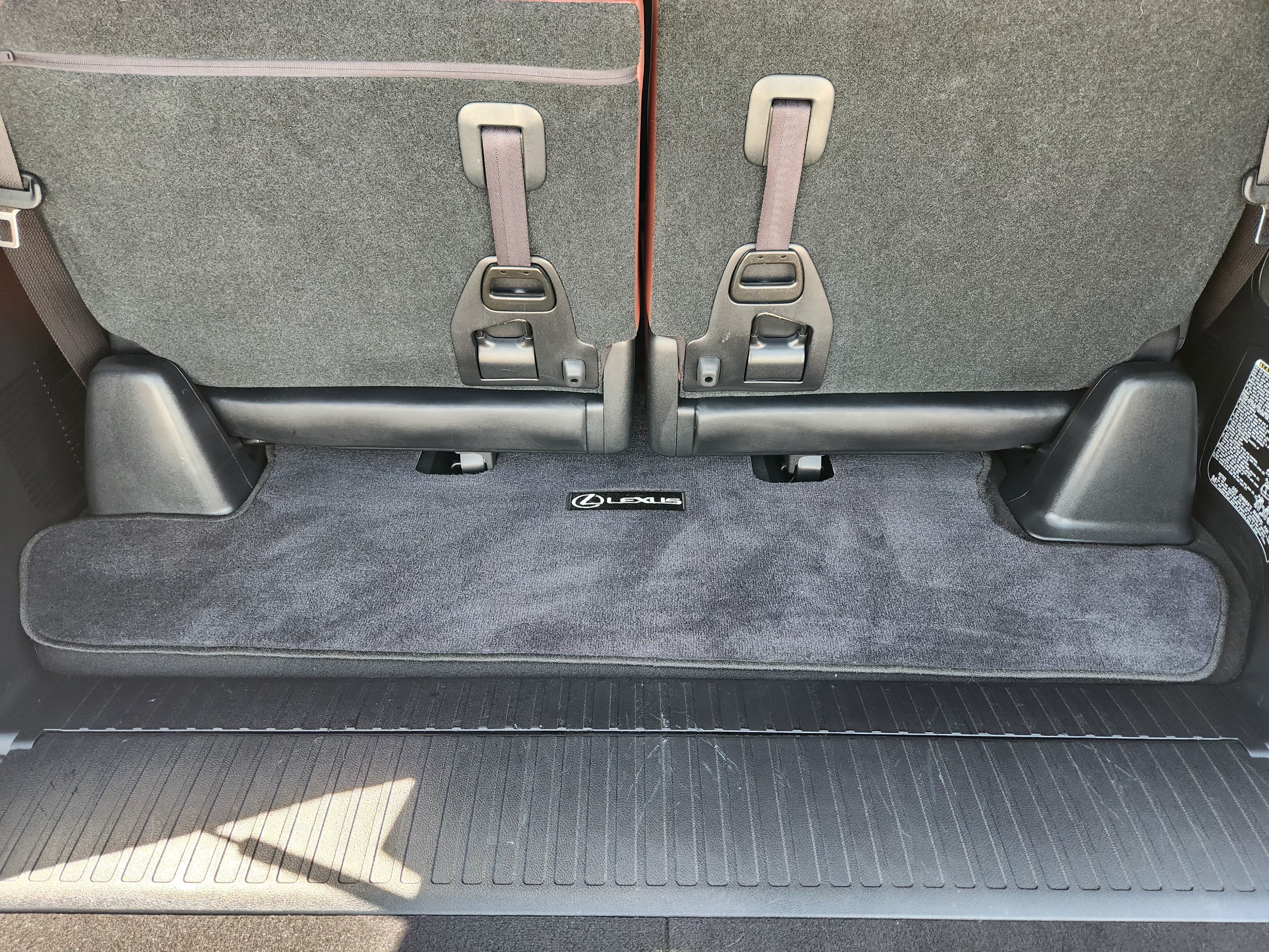 2021 Lexus LX LX 570