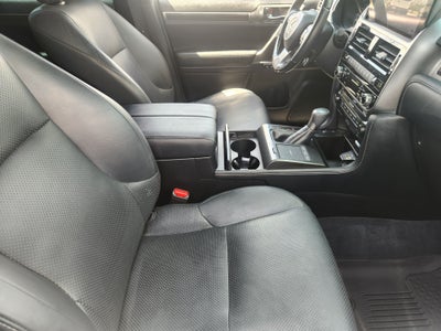 2023 Lexus GX 460 Luxury