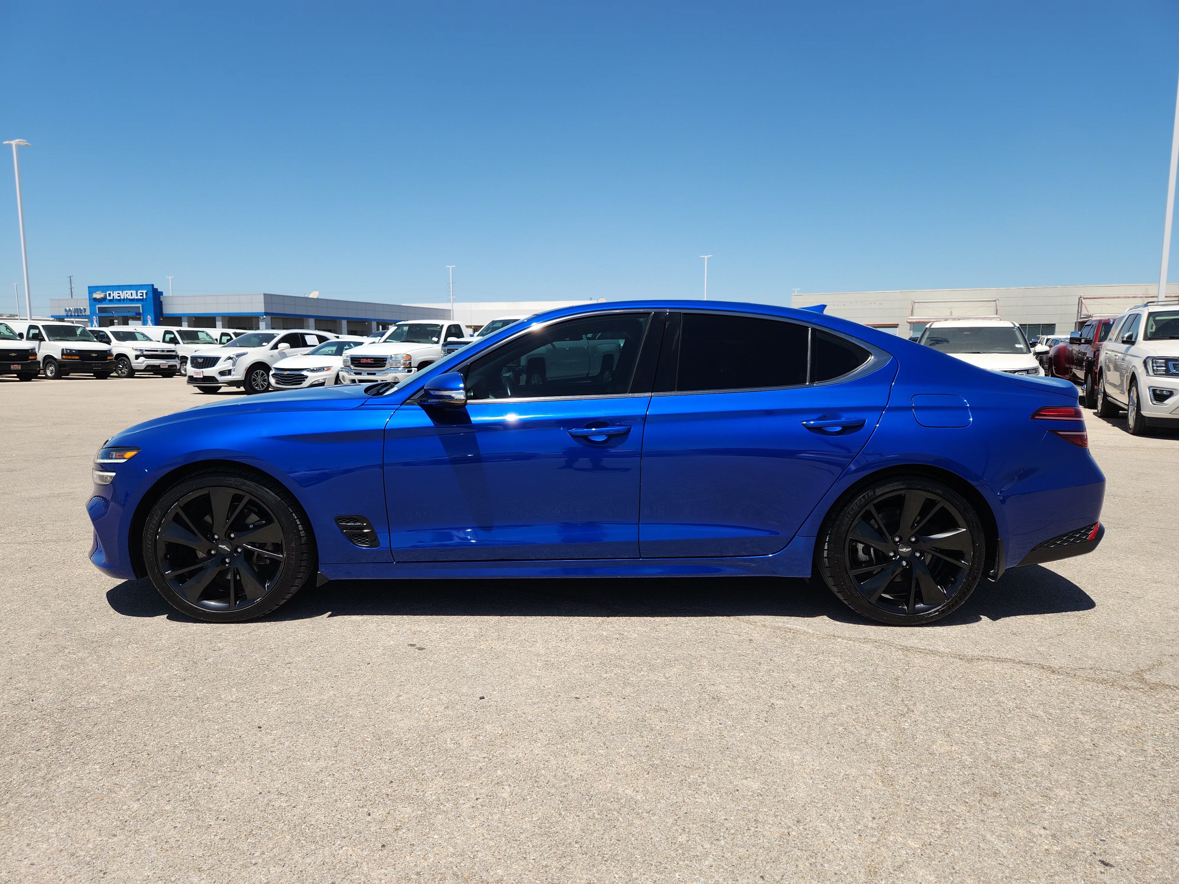 2023 Genesis G70 2.0T RWD