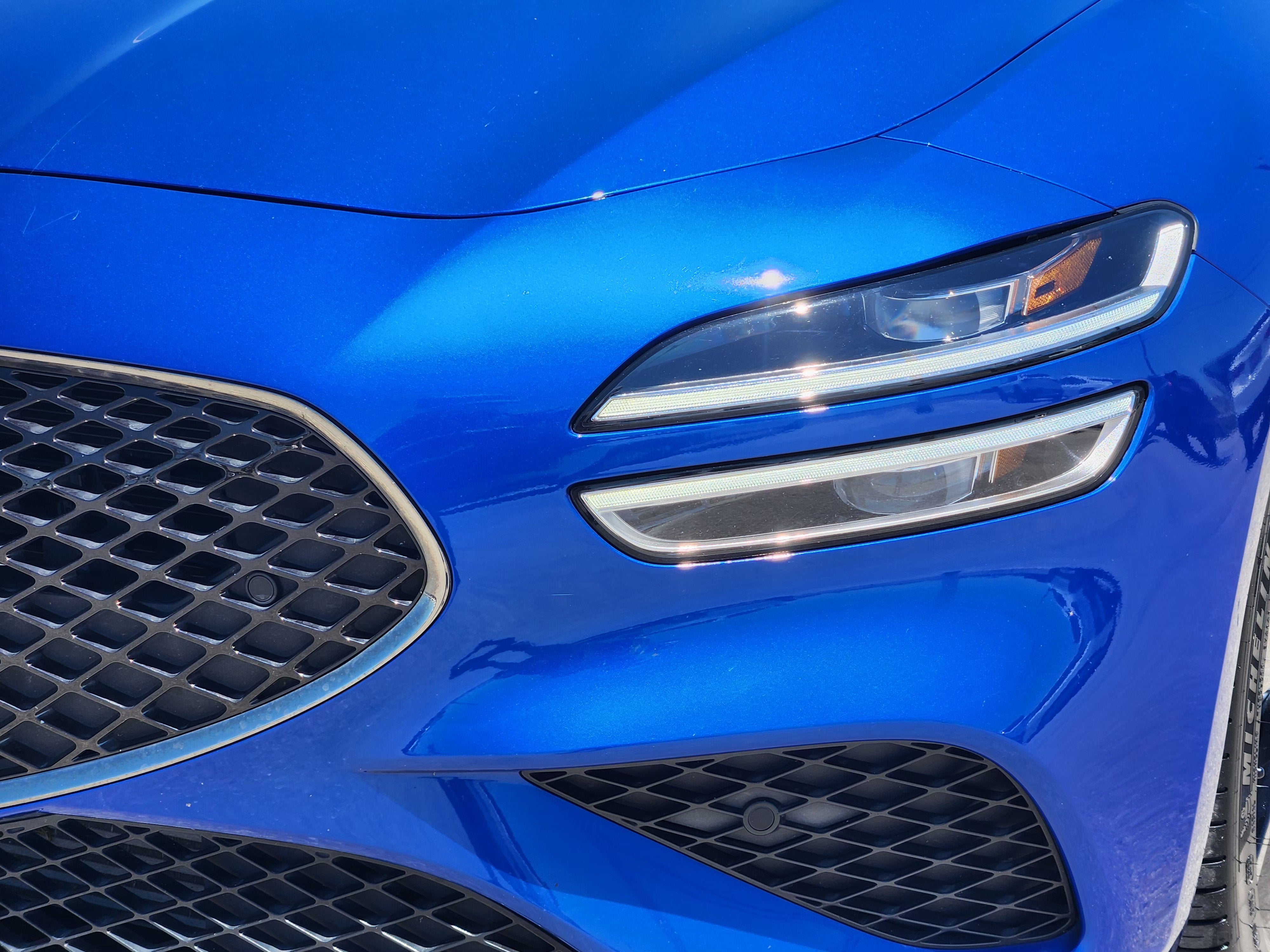 2023 Genesis G70 2.0T RWD