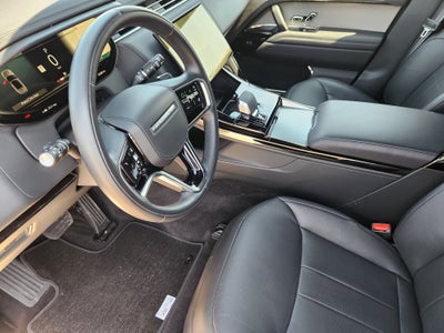 2025 Land Rover Range Rover Sport SE