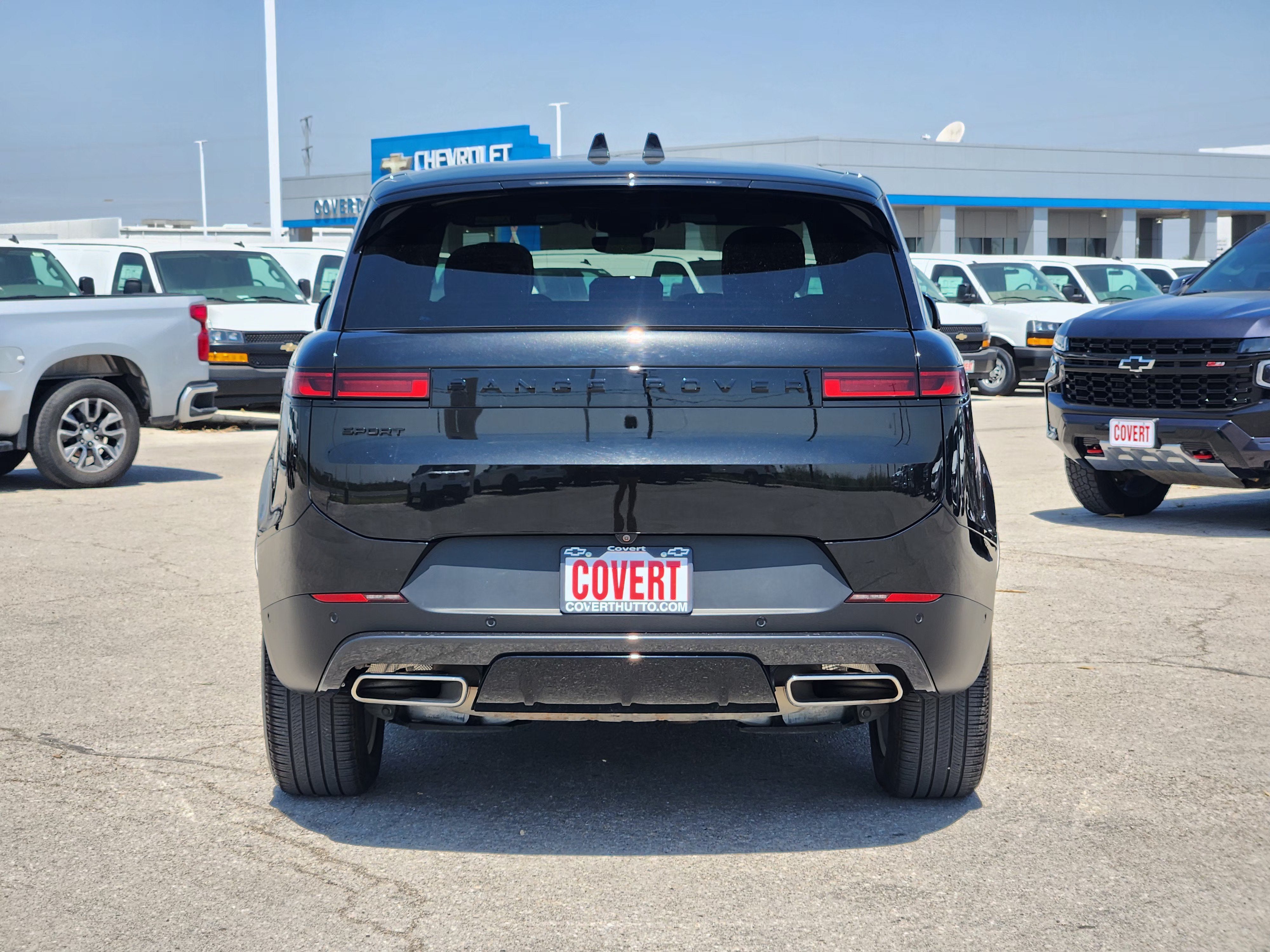 2025 Land Rover Range Rover Sport SE