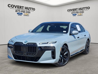 2025 BMW 740i 740i