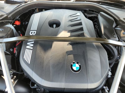 2025 BMW 740i 740i