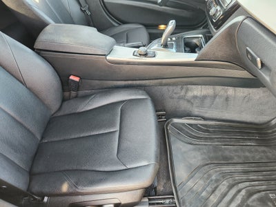 2017 BMW 320i 320i