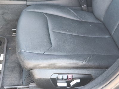 2017 BMW 320i 320i