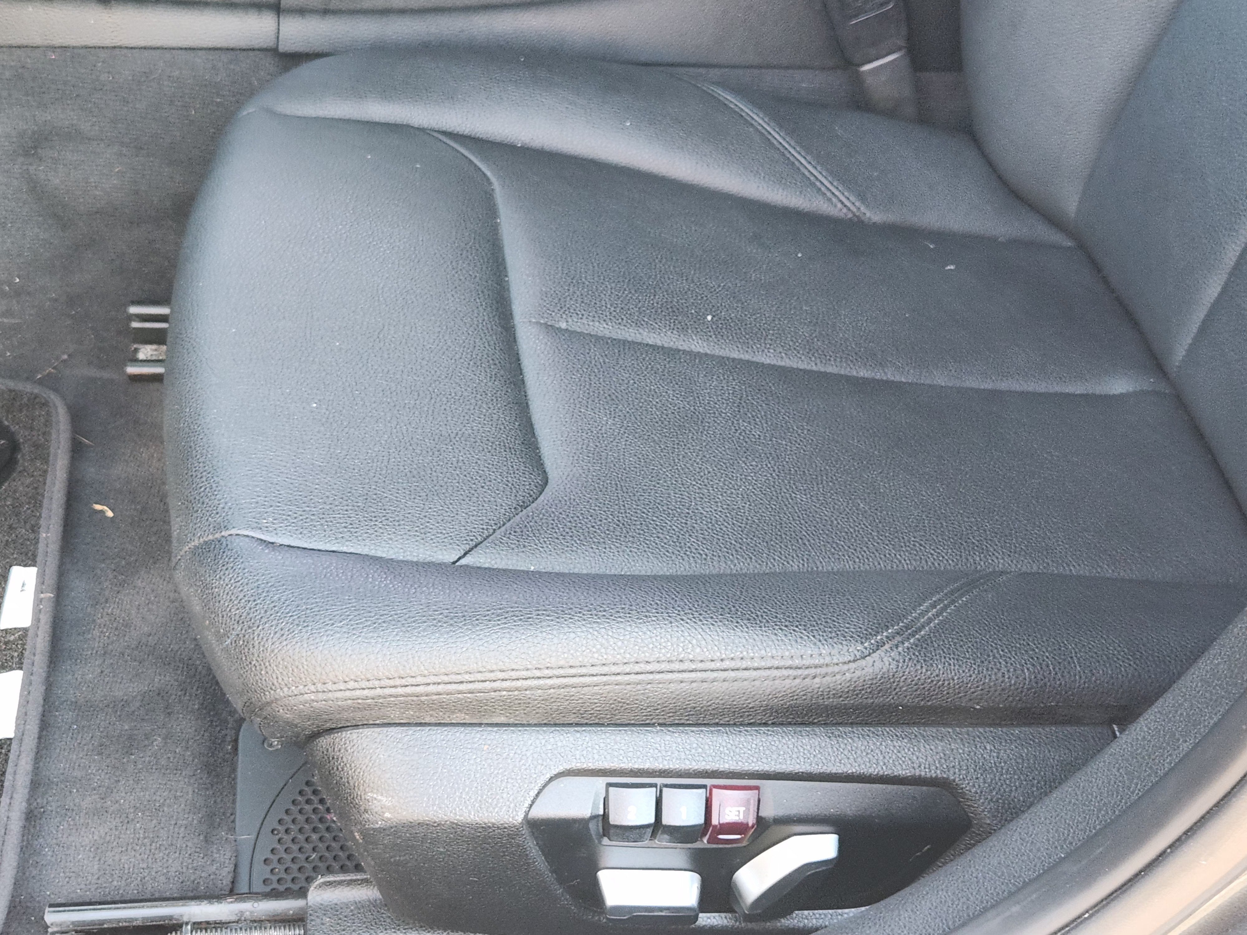 2017 BMW 320i 320i