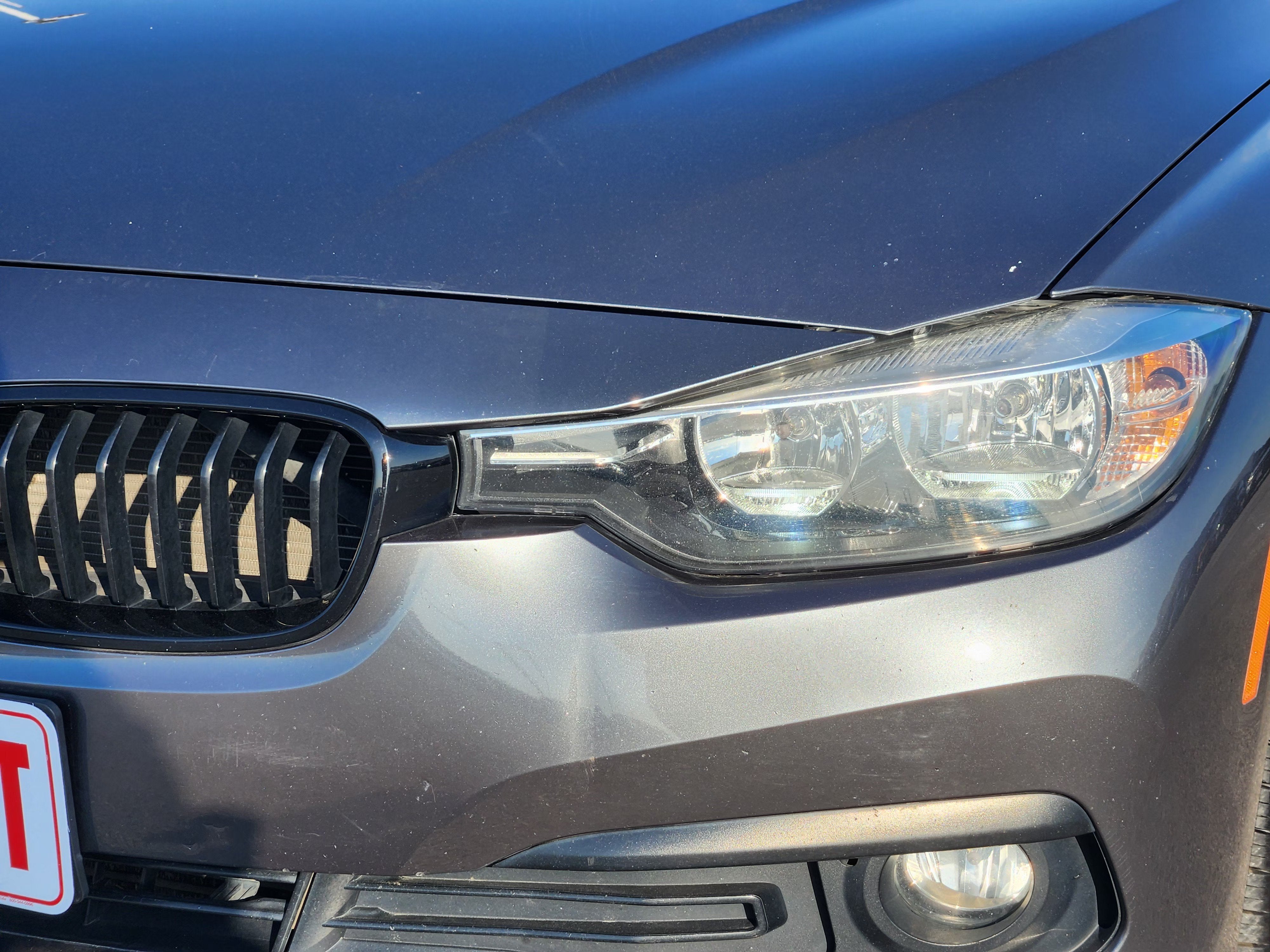 2017 BMW 320i 320i
