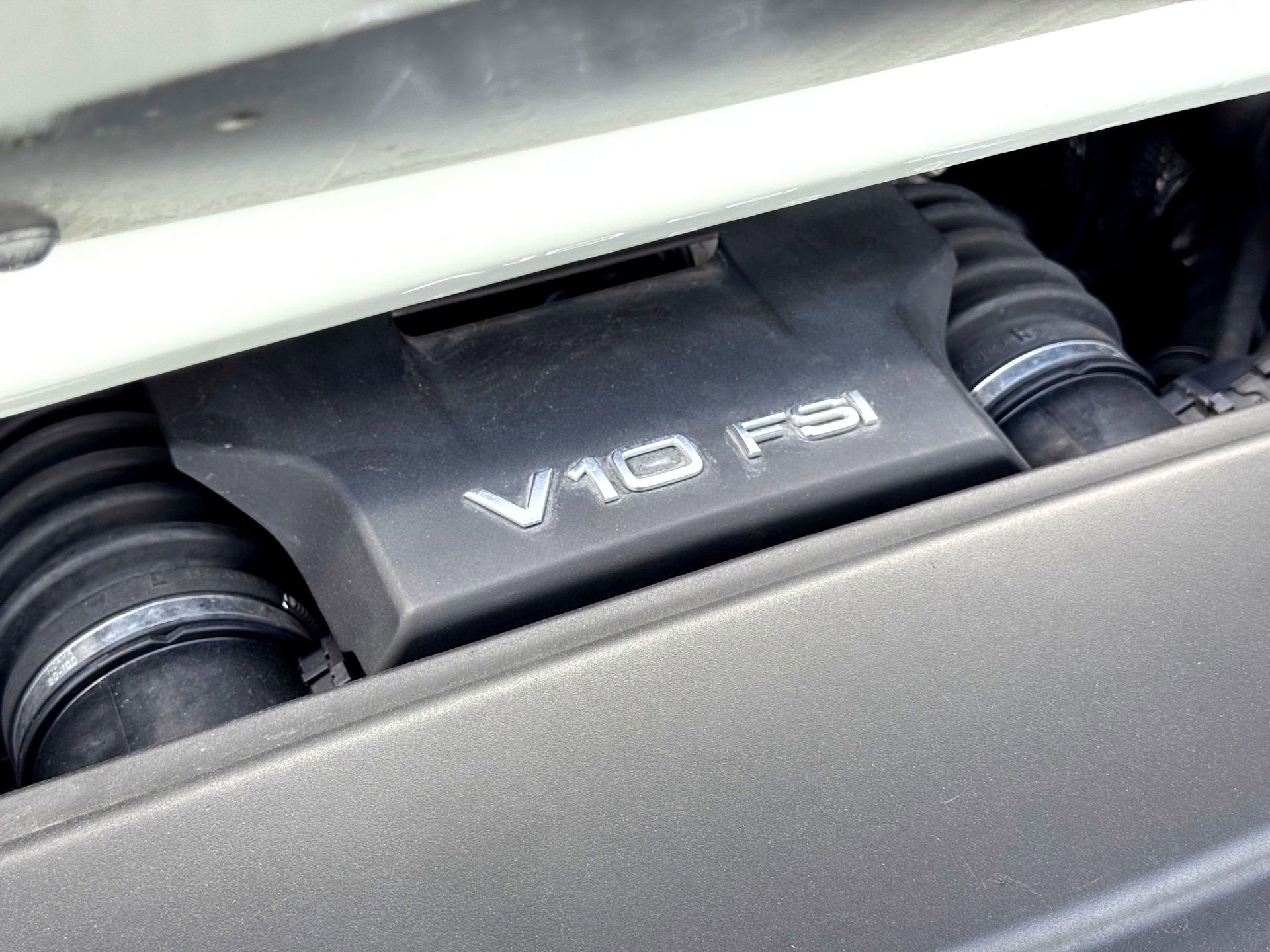 2011 Audi R8 5.2L