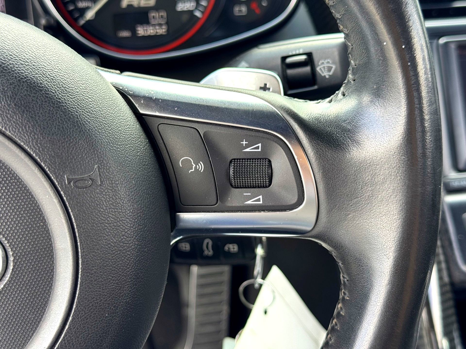 2011 Audi R8 5.2L