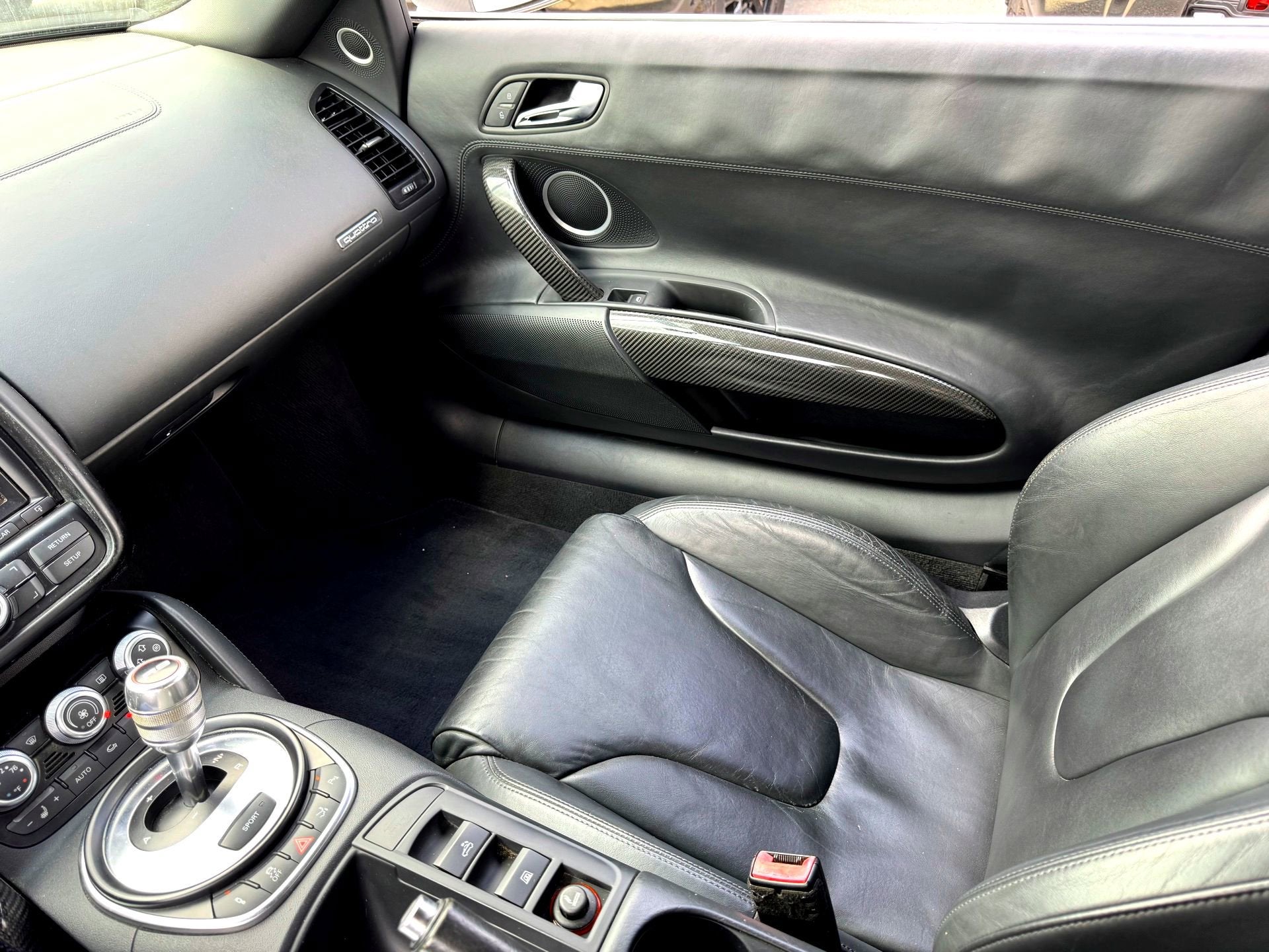 2011 Audi R8 5.2L