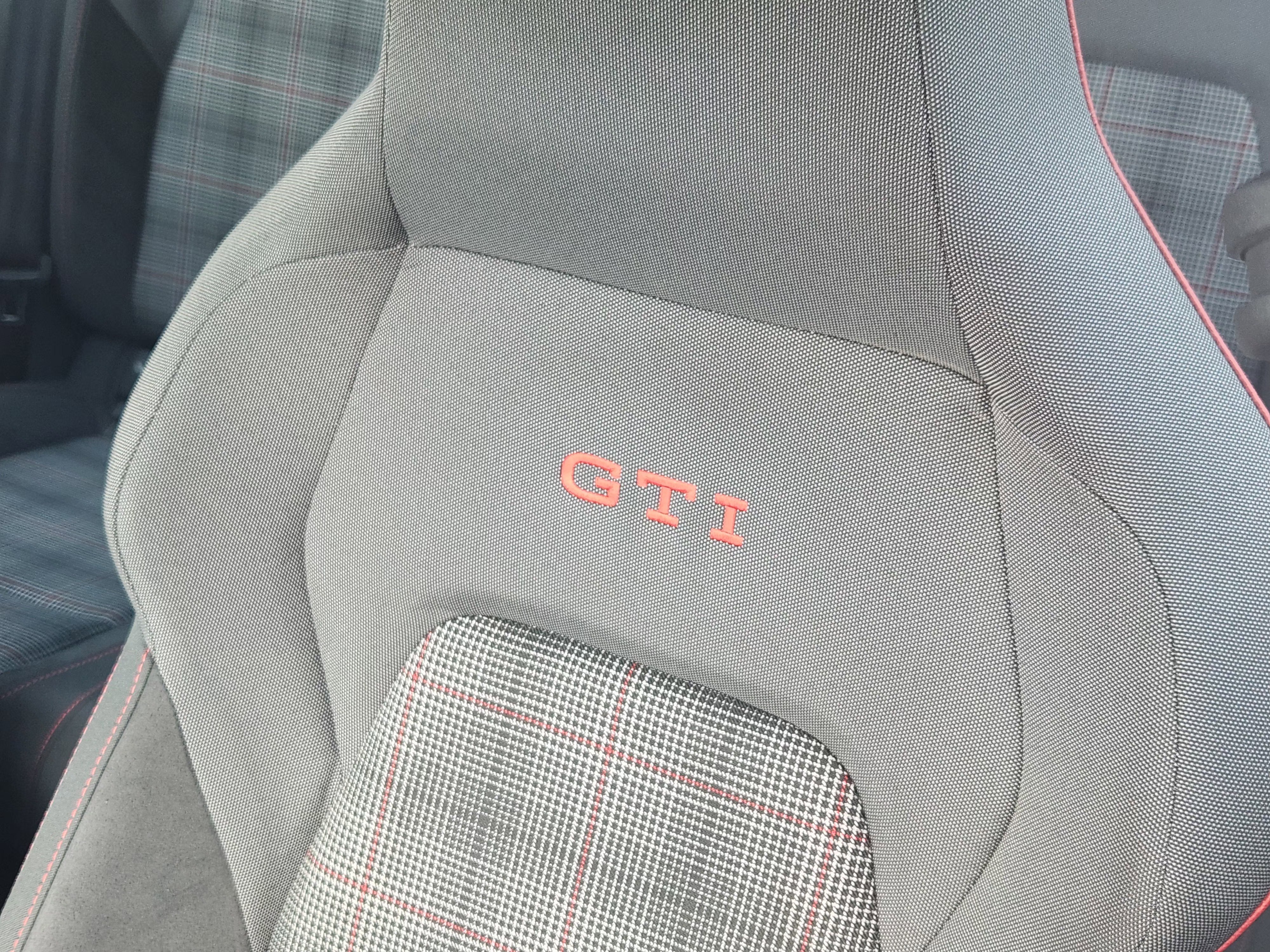 2024 Volkswagen Golf GTI 380 S