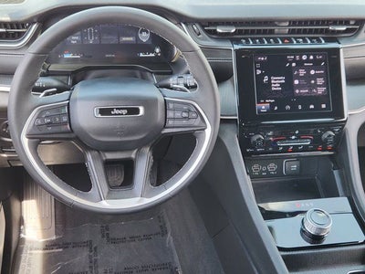 2025 Jeep Grand Cherokee Laredo X