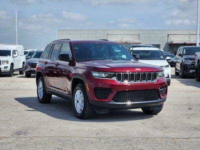 2025 Jeep Grand Cherokee Laredo X