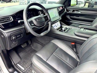 2024 Jeep Grand Wagoneer L Series II OBSIDIAN