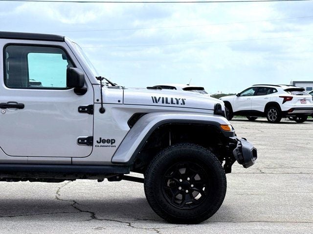 2021 Jeep Gladiator Willys