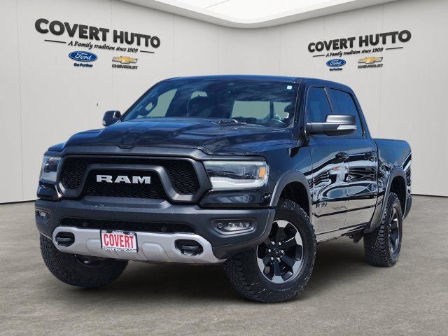 2019 RAM 1500 Rebel 4x4 Crew Cab 5'7's photo