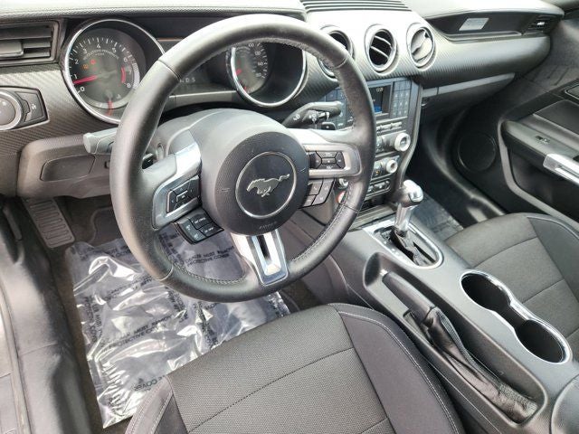 2017 Ford Mustang V6