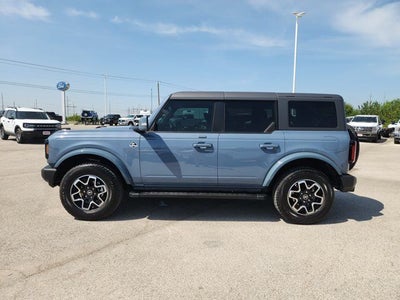2023 Ford Bronco Outer Banks