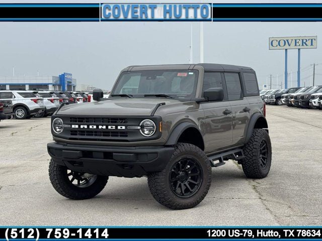 2026 Ford Bronco Base