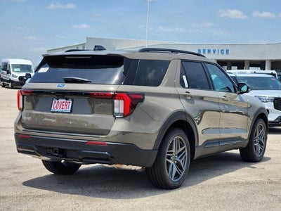 2026 Ford Explorer ST-Line