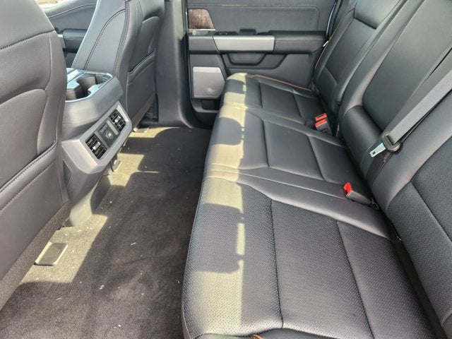 2027 Ford F-250SD Lariat