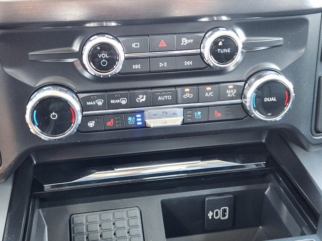 2027 Ford F-250SD Lariat