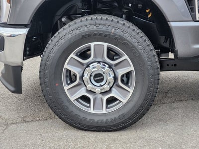 2027 Ford F-250SD Lariat
