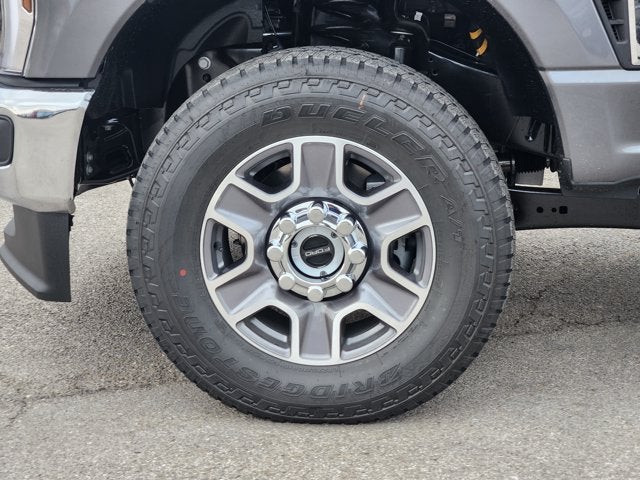 2027 Ford F-250SD Lariat